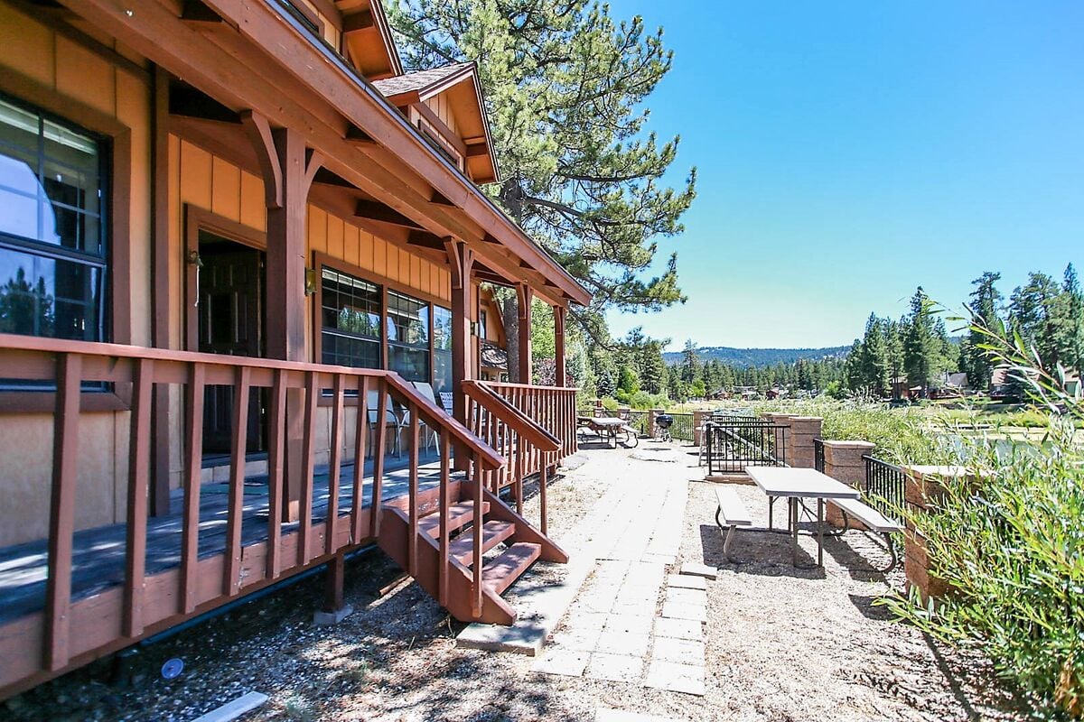 Secluded Cabins Big Bear