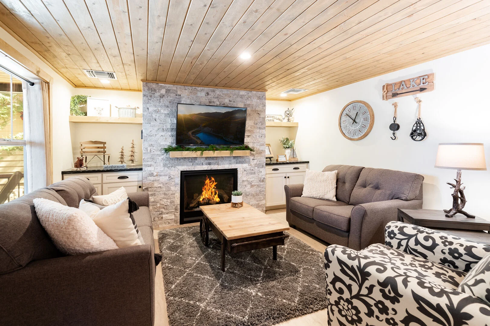 living room in our rentals in Big Bear